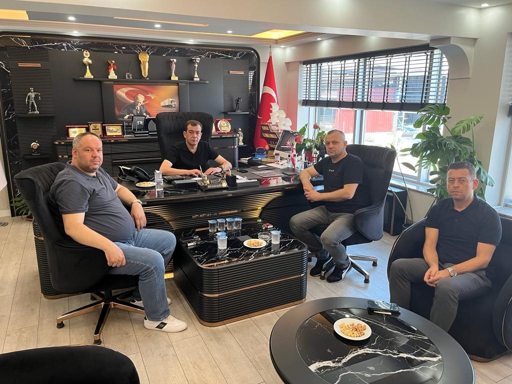 Genel Sekreterimiz Mehmet Ali Çakır Nakliyeciler Kooperatifi Başkanı Gümüş'ü Ziyaret Etti