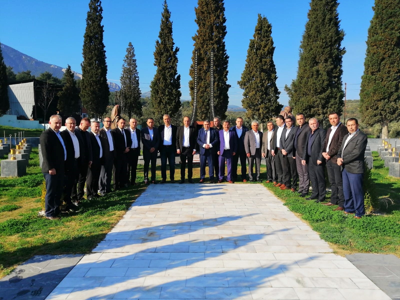 Sendikamız Genel Başkanı Nurettin Akçul  ve Yönetim Kurulu Üyeleri Soma'da Bir Dizi Ziyaret Gerçekleştirdi