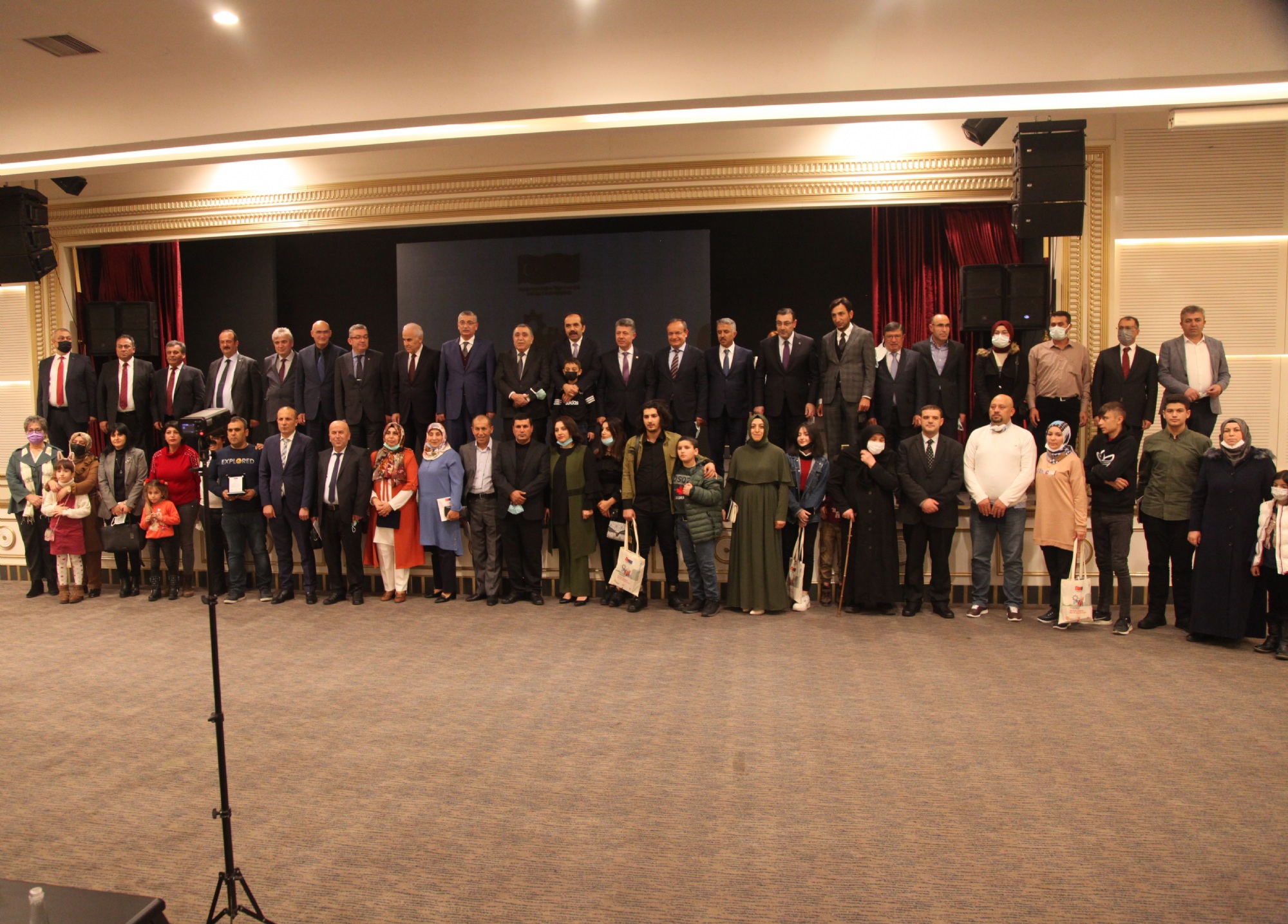 Dereceye Giren Yarışmacılar Ödüllerini Teslim Aldı