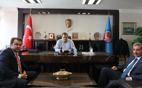 FATİH ERKOÇ VE KADRİ KABAK SENDİKAMIZI ZİYARET ETTİ