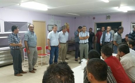 GREVİ ERTELENEN VE DİRENEN PARK İŞÇİLERİNE ZİYARET