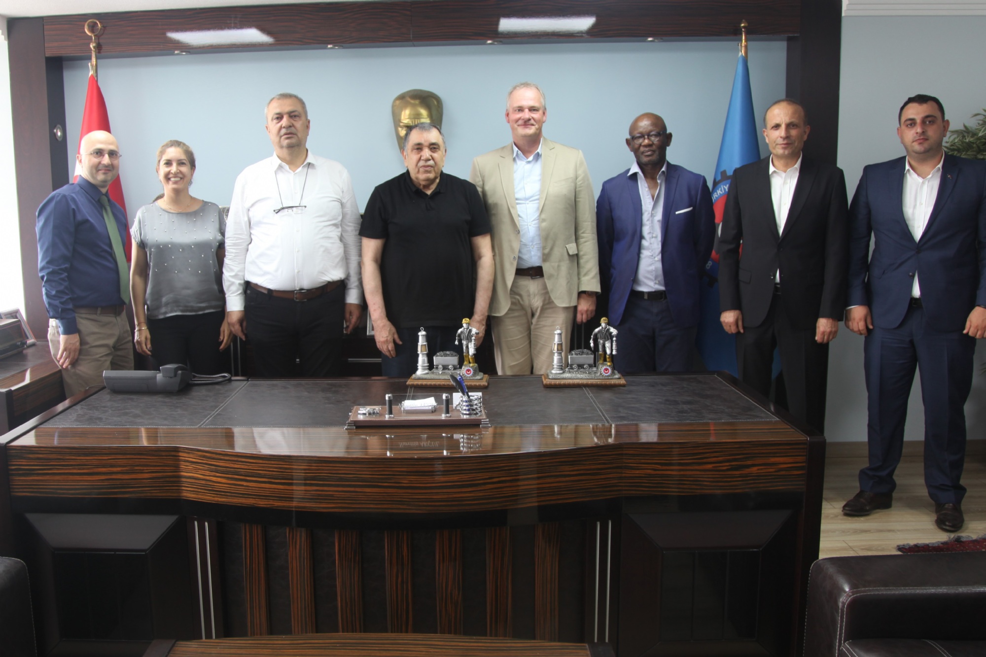 IndustriALL Küresel Sendikası Yöneticileri Sendikamızı Ziyaret Etti