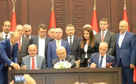 KAMU KESİMİ TOPLU İŞ SÖZLEŞMELERİNDE ANLAŞMA SAĞLANDI