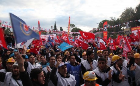 MADEN VE ENERJİ İŞÇİLERİNDEN SUÇ DUYURUSU