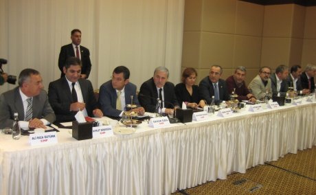 MADENLERDE İŞ CİNAYETLERİNİN ÖNÜNE GEÇMEK İÇİN 10 DÜZENLEME ÜZERİNDE UZLAŞMA