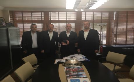 Sendikamızdan Ergün Atalay'a Plaket