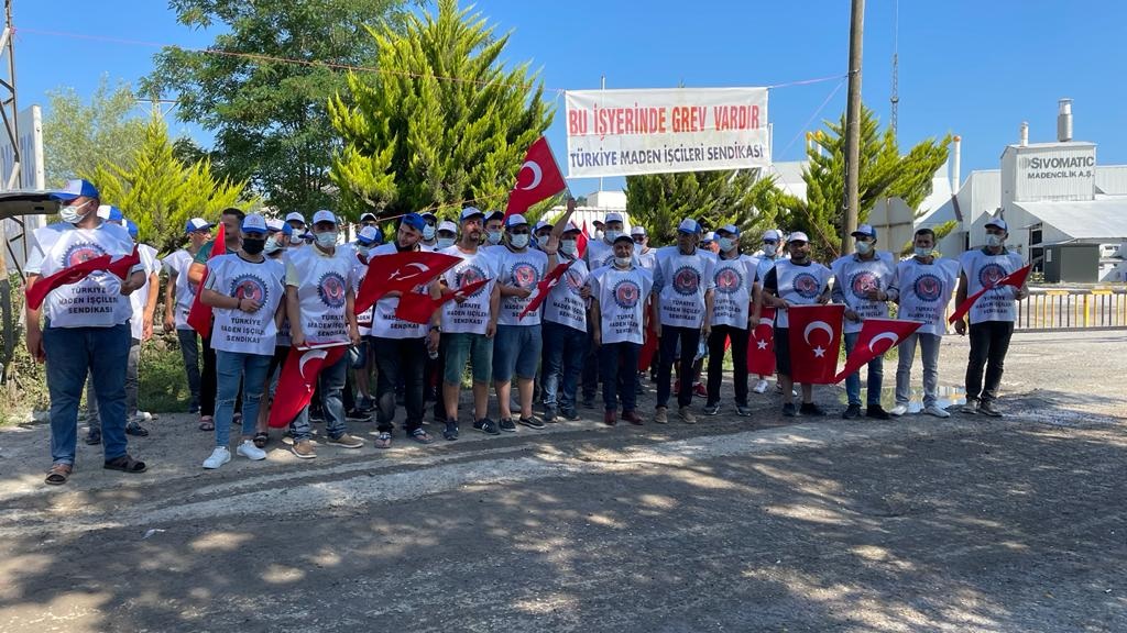 SİVOMATIC İşyerindeki Üyemiz İşçilerin Grevi Devam Ediyor