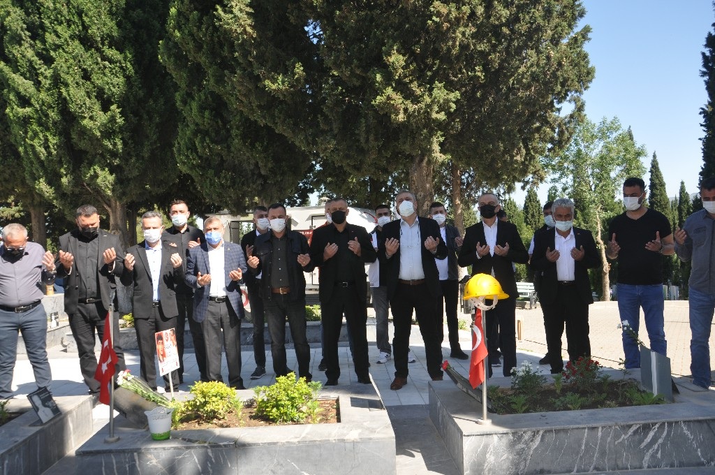 Soma'da Şehit Madencilerimizi Dualarla Andık