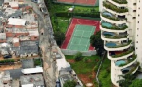 SÜPER ZENGİNLERDEN ALIN, YOKSULLARA VERİN