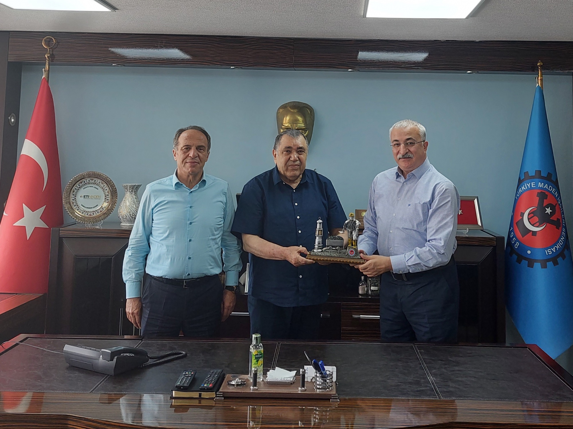 Yargıda Birlik Derneği Başkanından Sendikamıza Ziyaret