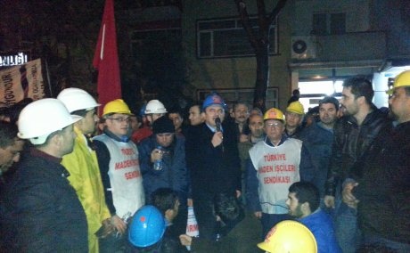 YATAĞAN İŞÇİLERİ İL BAŞKANLIĞI'NA YÜRÜDÜ